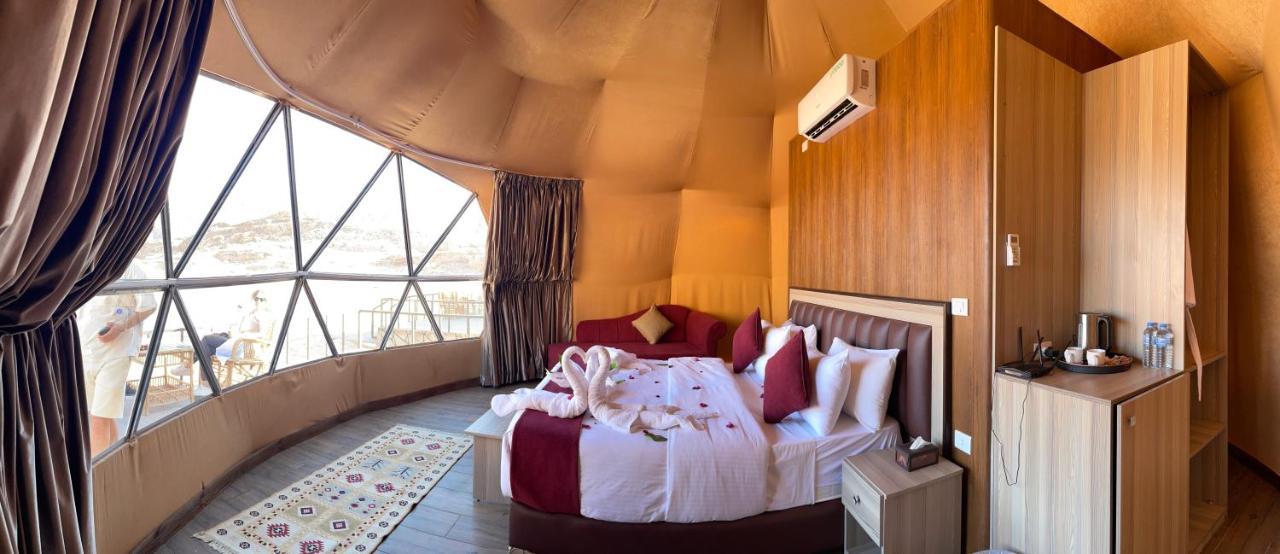 Moon Magic Valley Apartment Wadi Rum Bagian luar foto