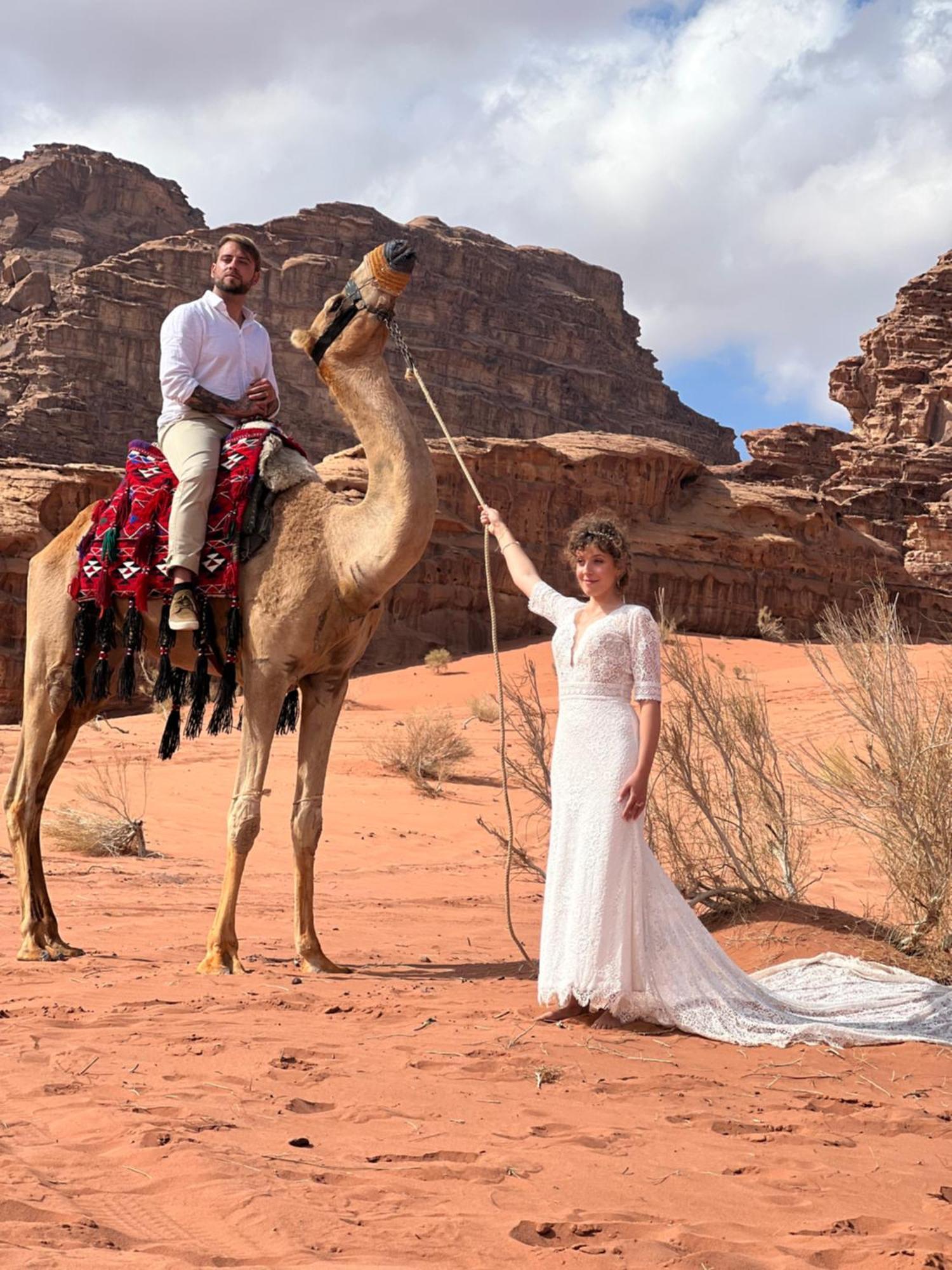 Moon Magic Valley Apartment Wadi Rum Bagian luar foto