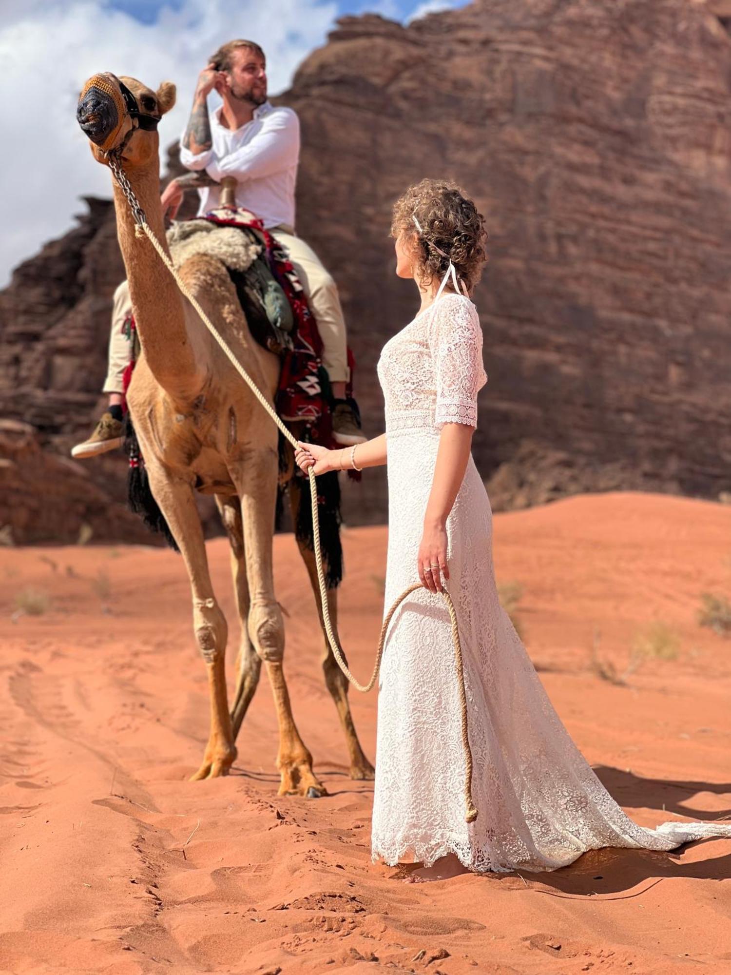 Moon Magic Valley Apartment Wadi Rum Bagian luar foto